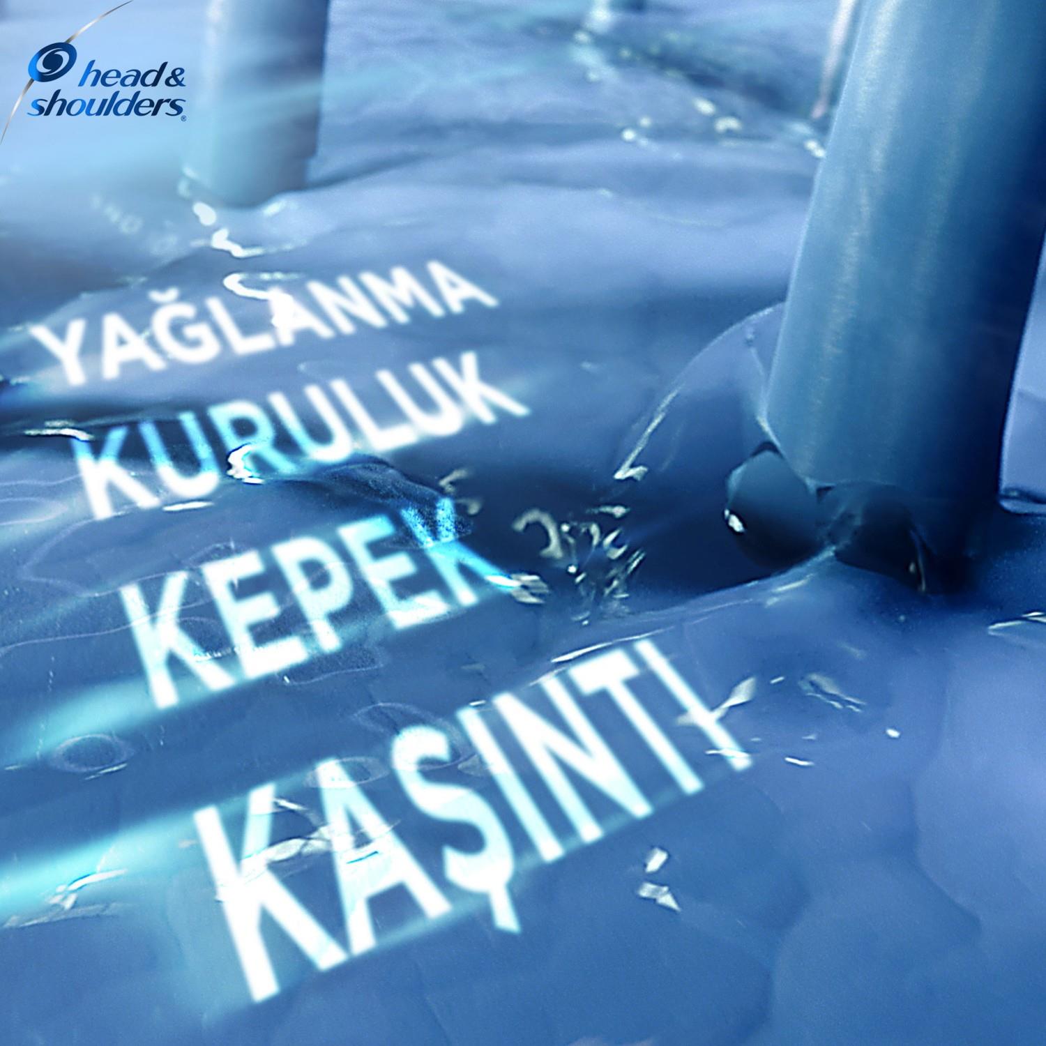 Head & Shoulders Besleyici Kepeğe Karşı Etkili Şampuan 350ML