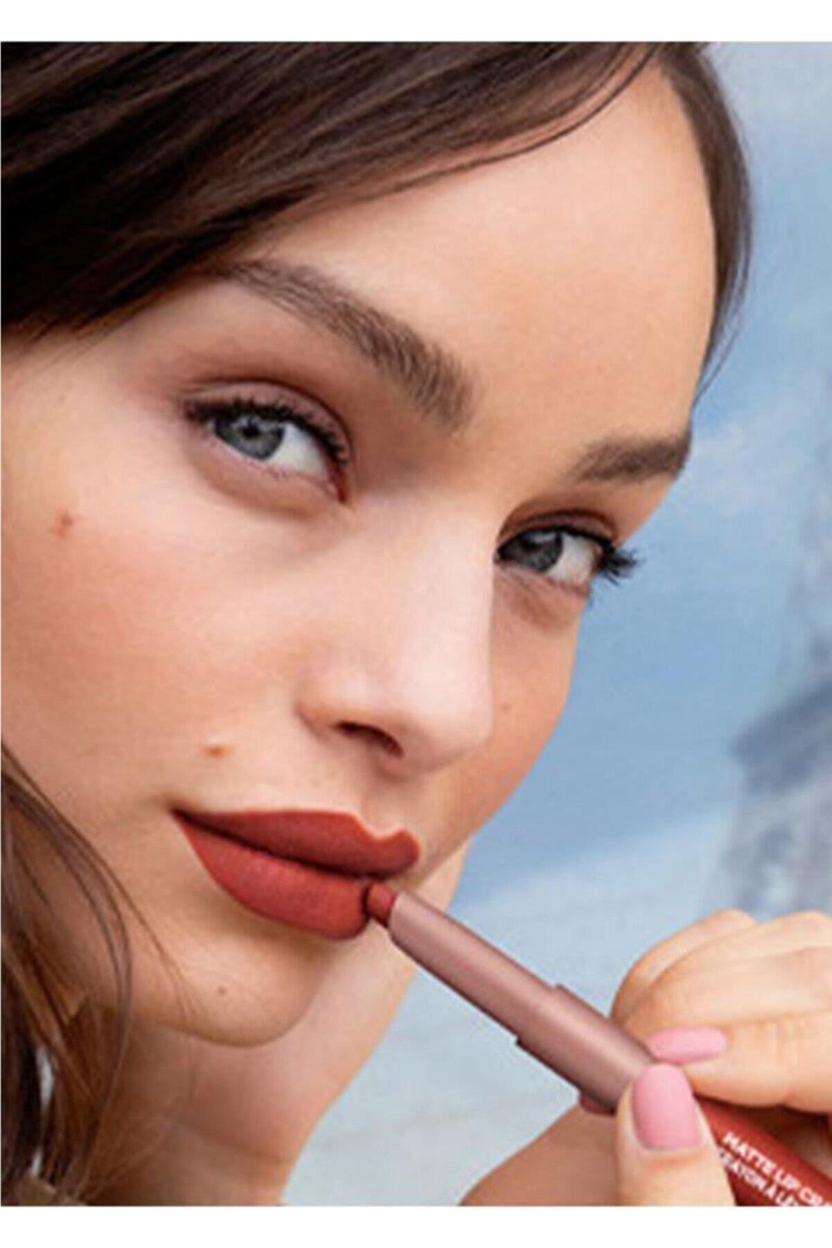 L'Oreal Paris Infaillible Matte Lip Crayon Kalem Mat Ruj - 109 Flirty Toffee